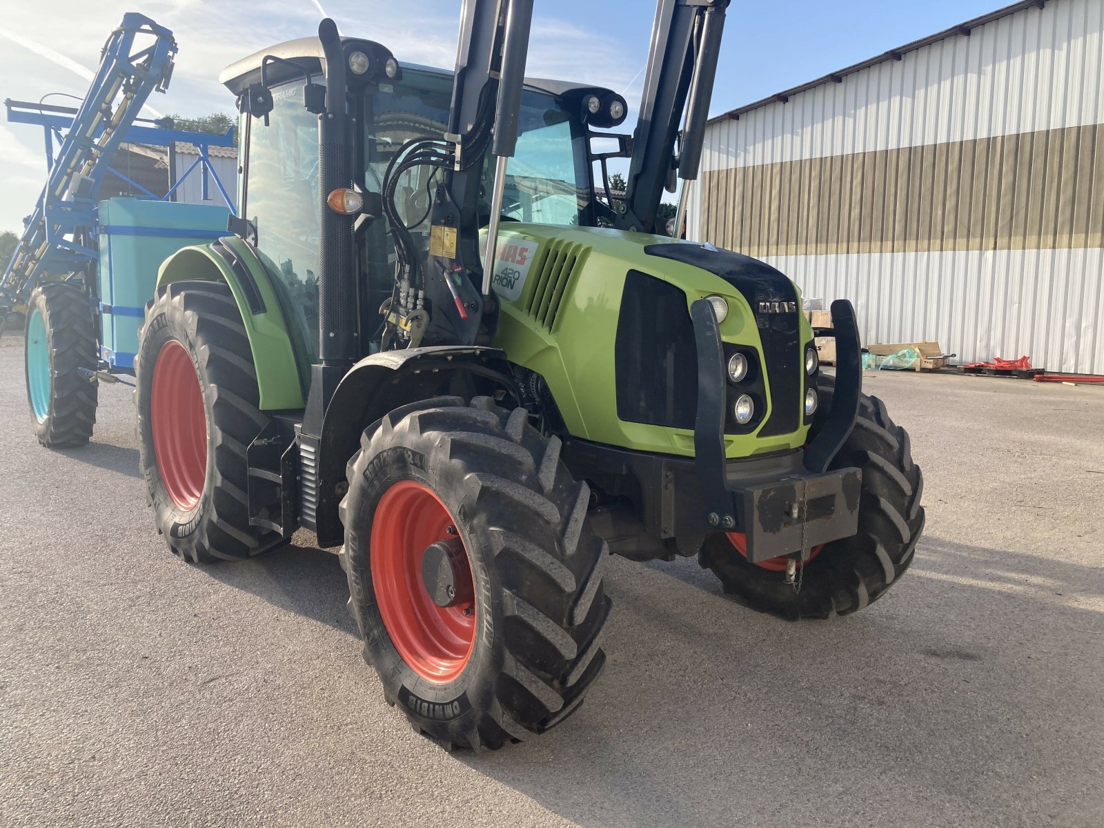 Traktor a típus CLAAS ARION 420 SUR MESURE, Gebrauchtmaschine ekkor: NOGENT (Kép 2)