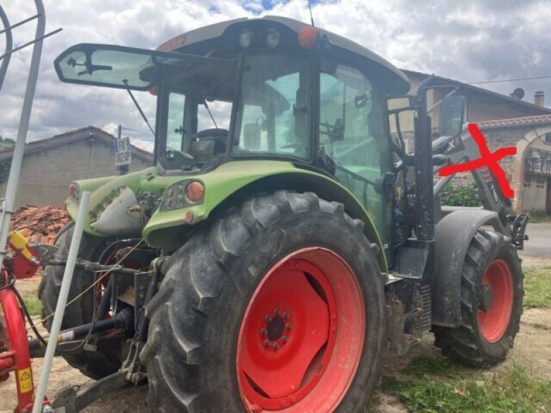 Traktor van het type CLAAS ARION 420 T4, Gebrauchtmaschine in Feurs (Foto 3)