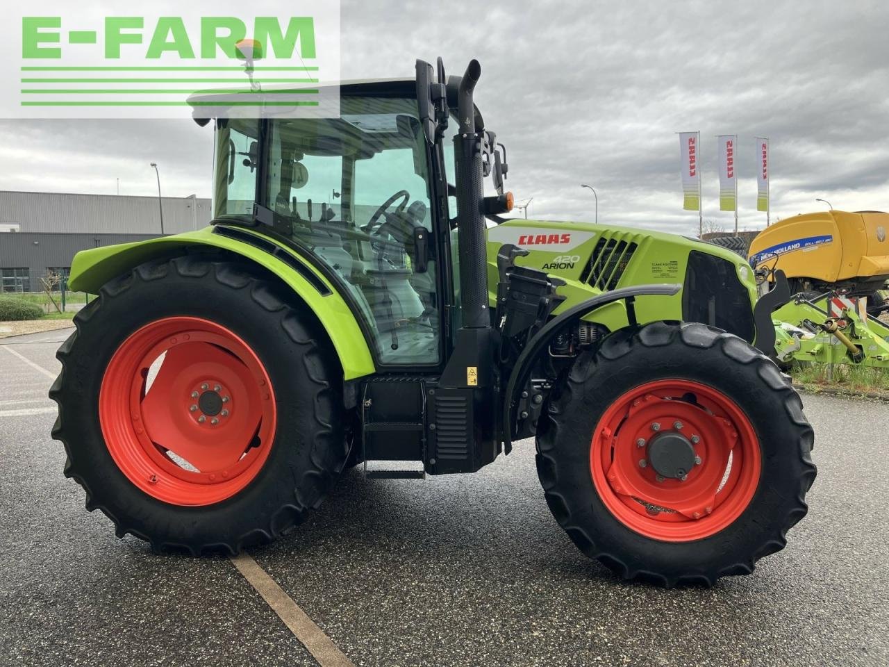 Traktor typu CLAAS arion 420 tb + fl 100, Gebrauchtmaschine w AILLAS (33 - GIRONDE) (Zdjęcie 4)