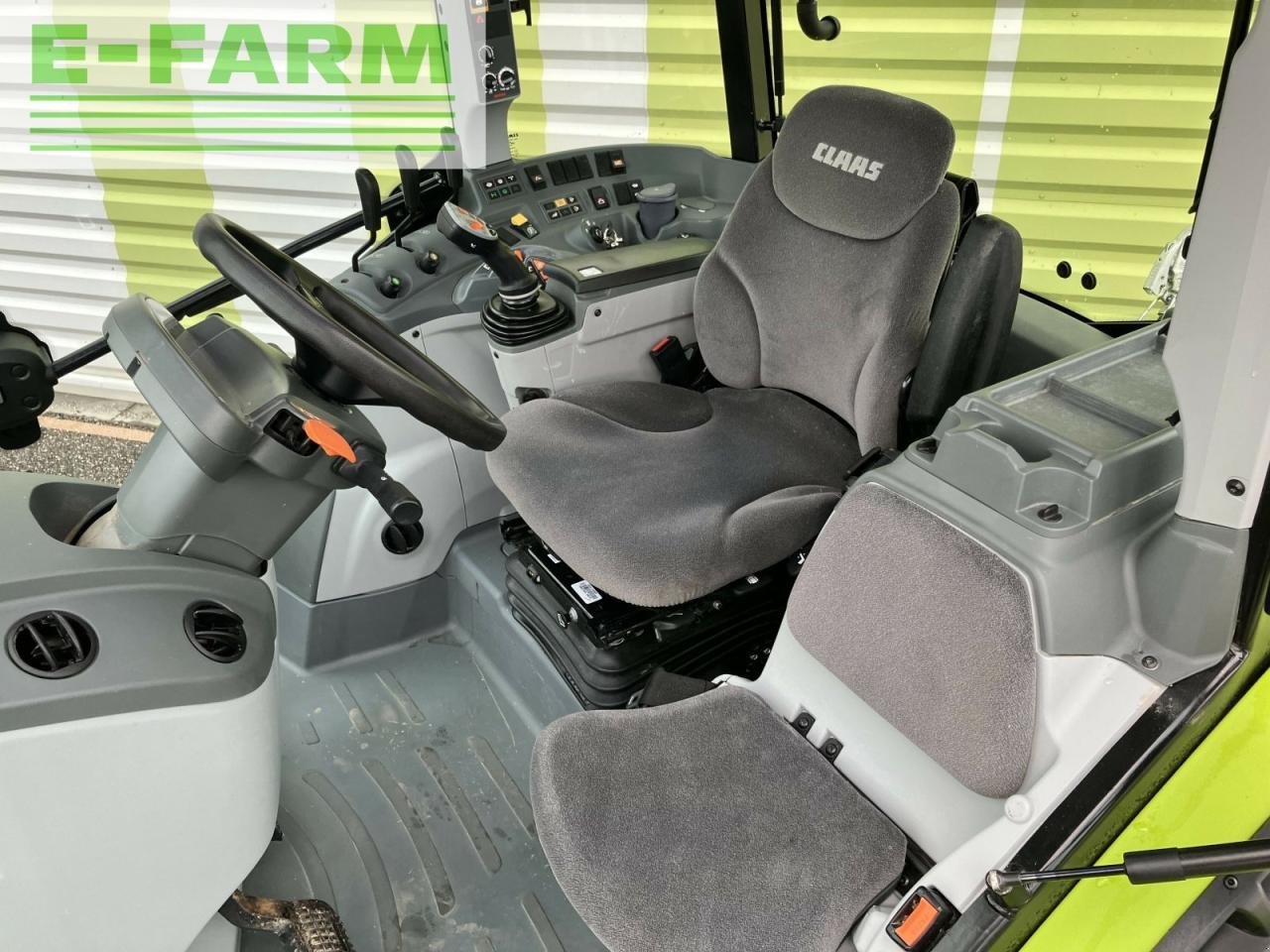 Traktor typu CLAAS arion 420 tb + fl 100, Gebrauchtmaschine w AILLAS (33 - GIRONDE) (Zdjęcie 7)