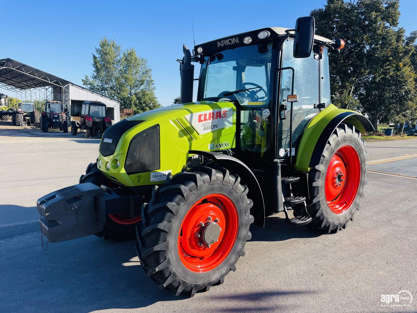 Traktor van het type CLAAS Arion 420, Gebrauchtmaschine in Csengele (Foto 1)