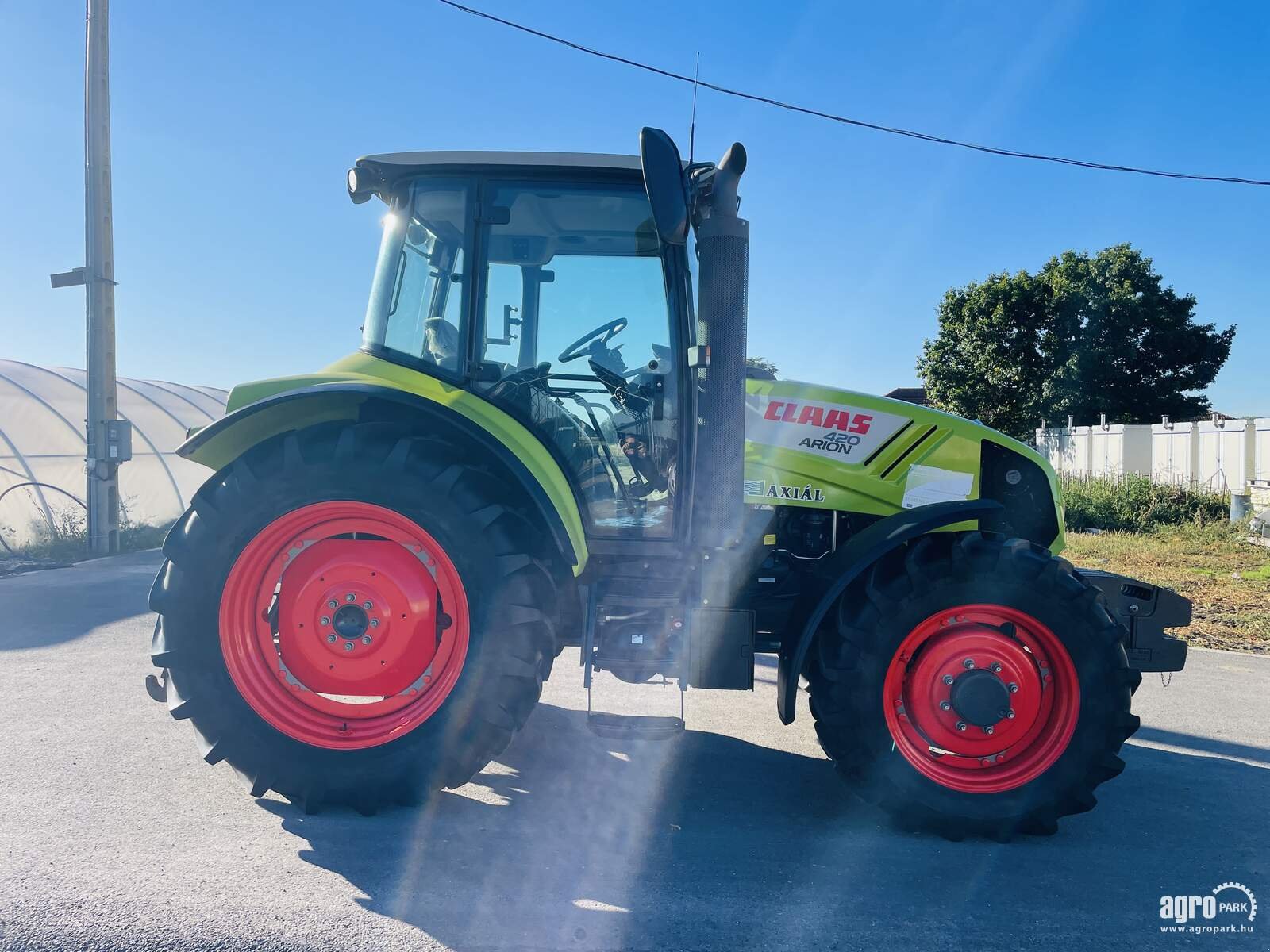 Traktor van het type CLAAS Arion 420, Gebrauchtmaschine in Csengele (Foto 7)