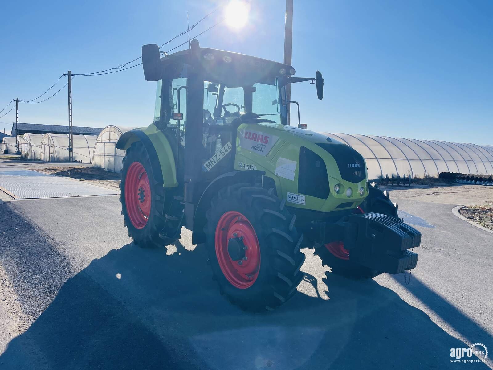 Traktor van het type CLAAS Arion 420, Gebrauchtmaschine in Csengele (Foto 8)