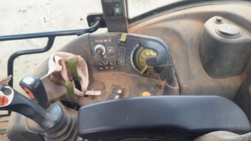 Traktor del tipo CLAAS ARION 420, Gebrauchtmaschine en Belleville sur Meuse (Imagen 10)