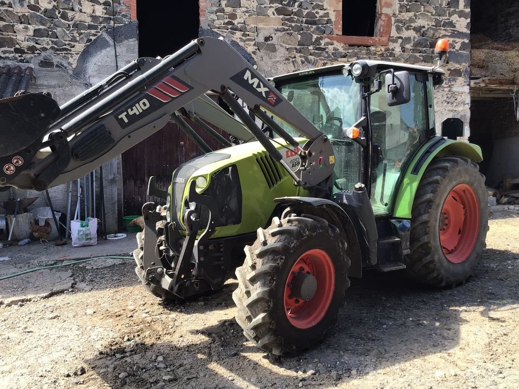 Traktor del tipo CLAAS ARION 420, Gebrauchtmaschine en JOZE (Imagen 1)