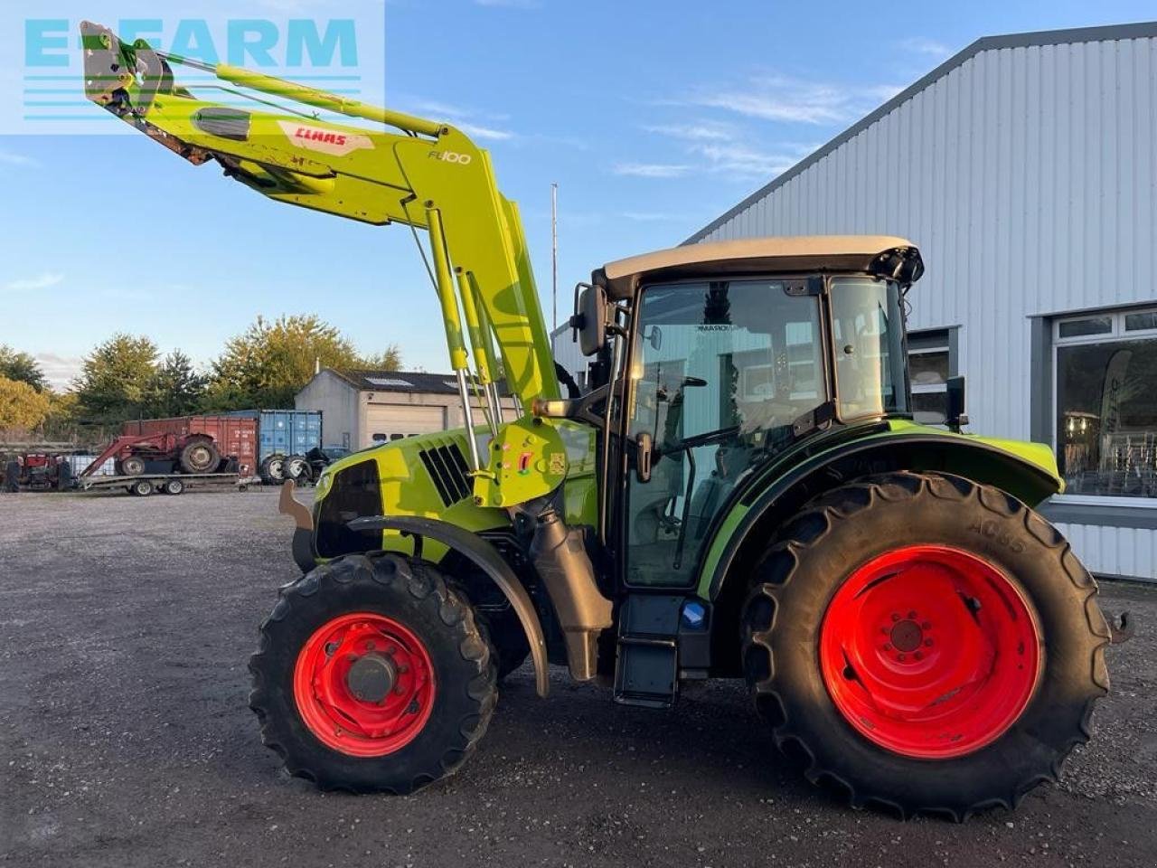 Traktor of the type CLAAS ARION 420, Gebrauchtmaschine in HUNTLY (Picture 1)