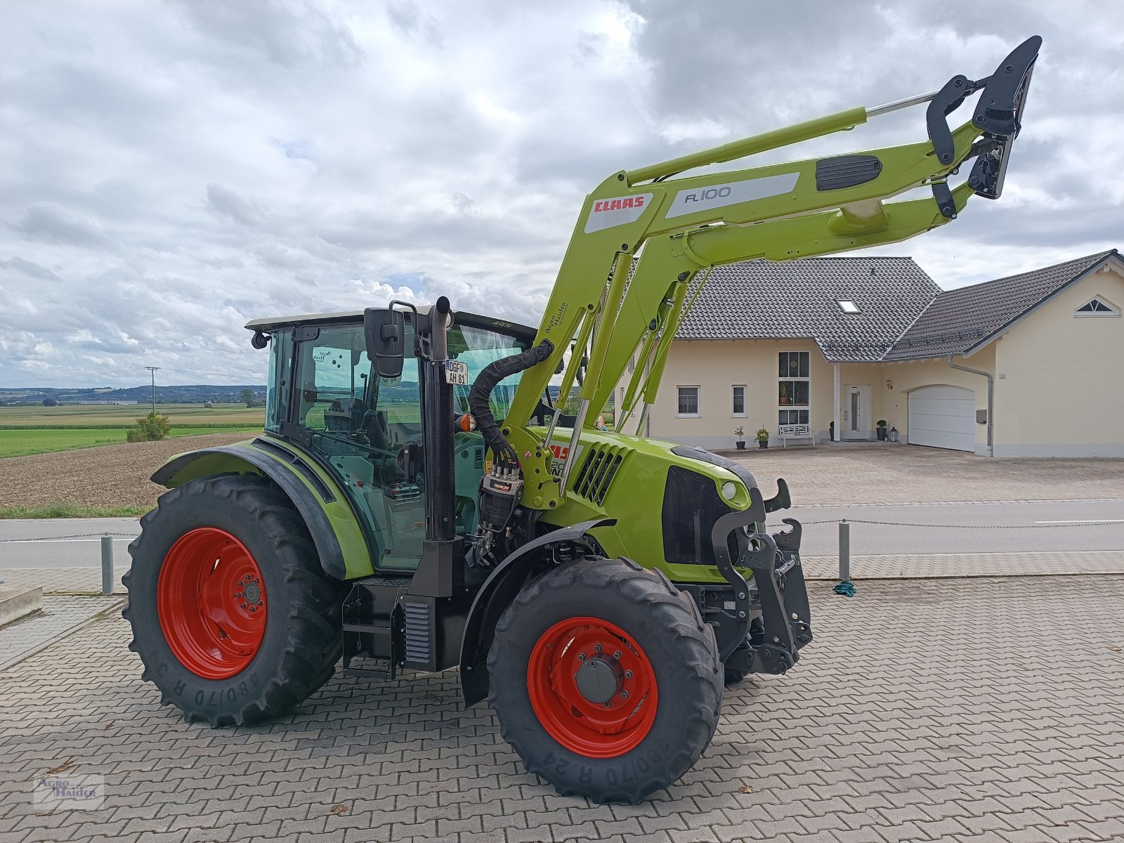 Traktor del tipo CLAAS Arion 420, Gebrauchtmaschine en Moosthenning (Imagen 8)