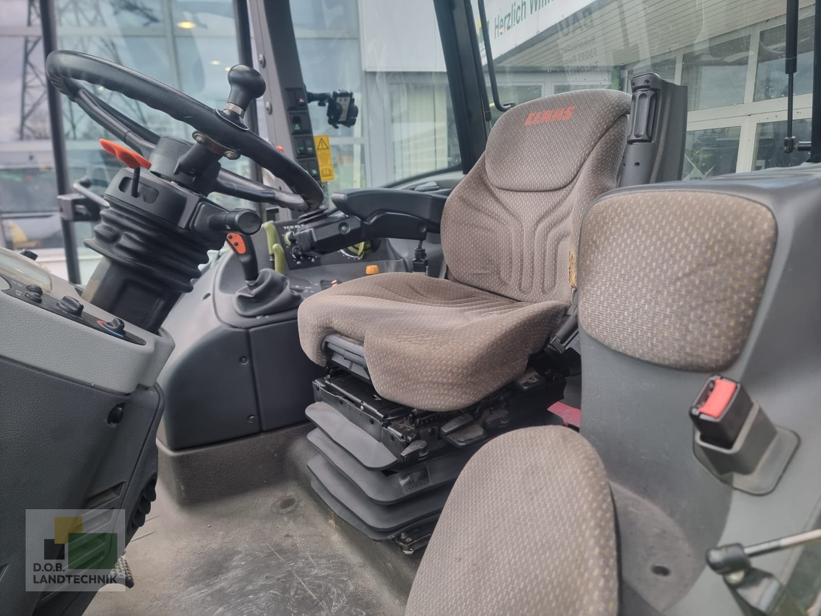 Traktor του τύπου CLAAS Arion 420, Gebrauchtmaschine σε Regensburg (Φωτογραφία 17)