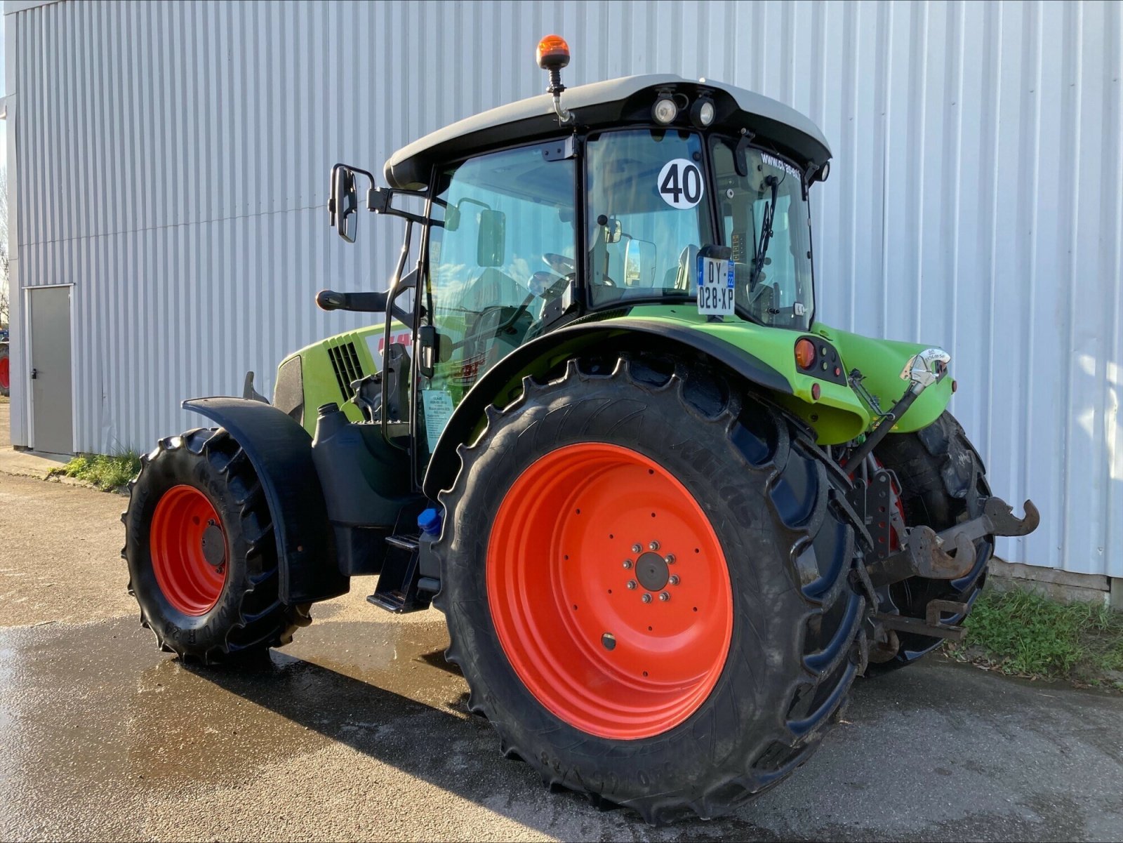 Traktor of the type CLAAS ARION 420, Gebrauchtmaschine in CHEMINOT (Picture 3)