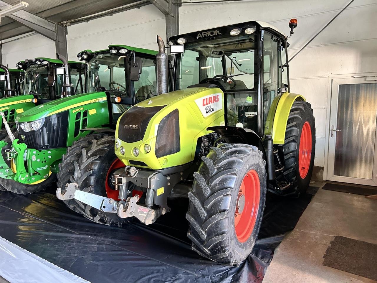 Traktor del tipo CLAAS Arion 420, Gebrauchtmaschine In Niederkirchen (Immagine 1)