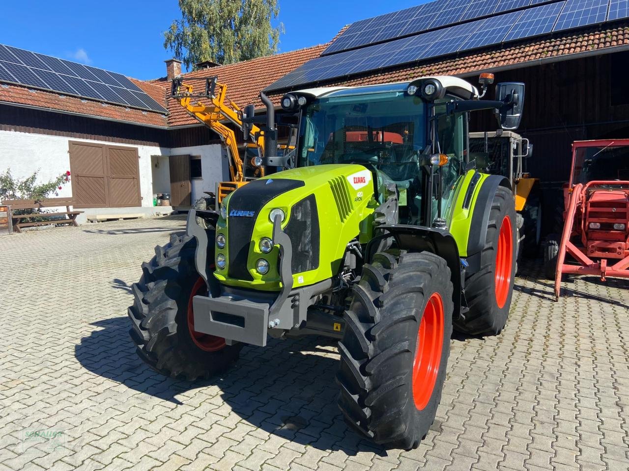 Traktor of the type CLAAS ARION 420CIS Panoramic m. FL, Gebrauchtmaschine in Geiselhöring (Picture 3)