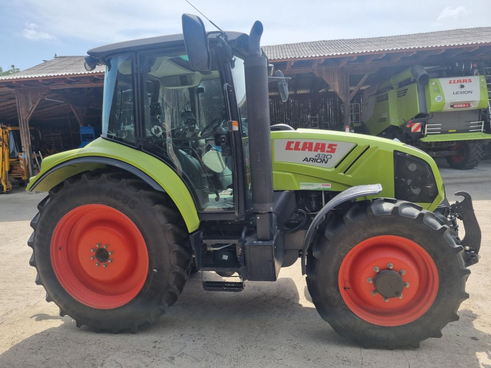 Traktor typu CLAAS ARION 430 CIS, Gebrauchtmaschine w Naklo (Zdjęcie 3)