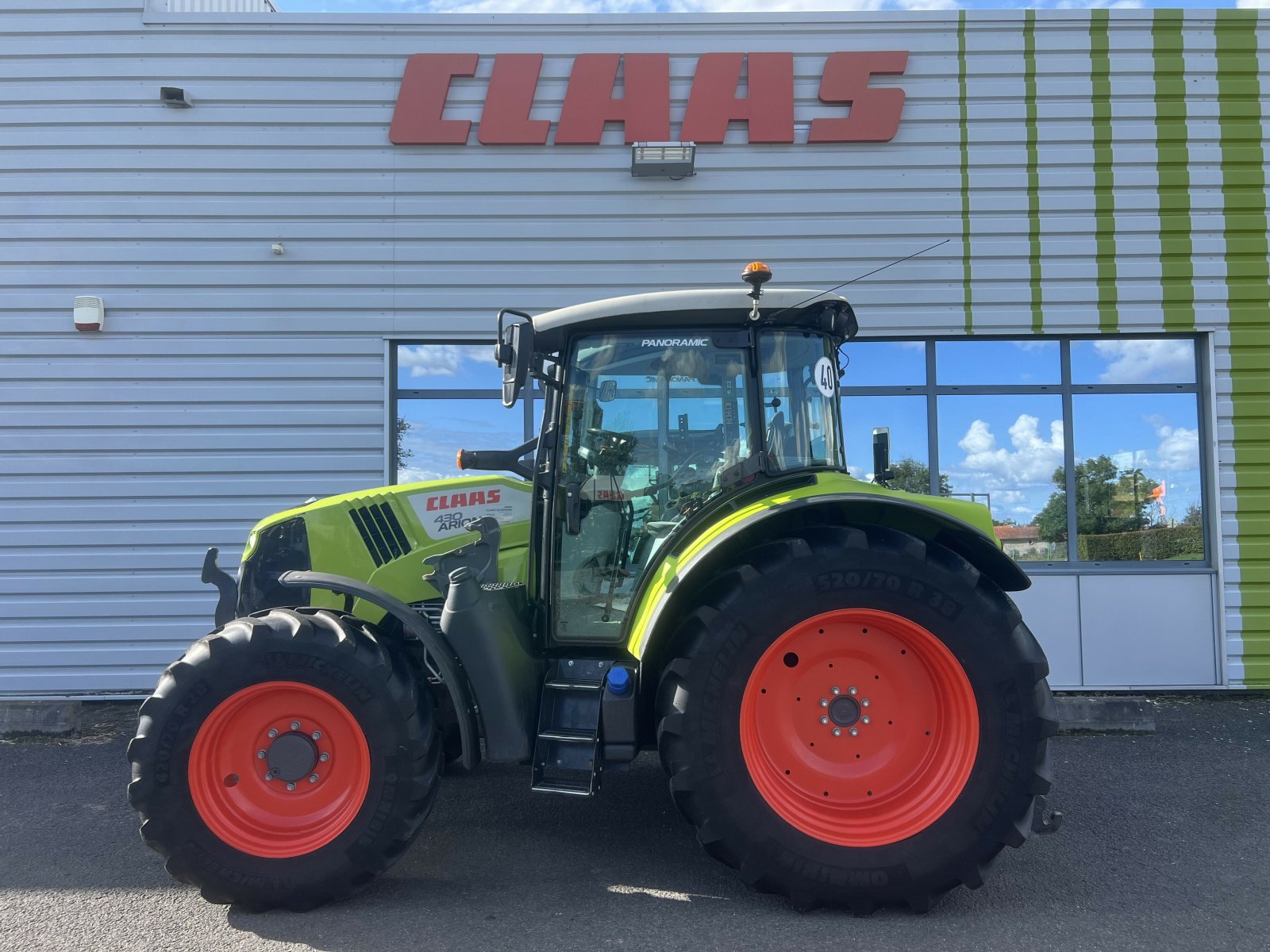 Traktor typu CLAAS ARION 430 MR SUR MESURE, Gebrauchtmaschine v Gannat (Obrázek 8)