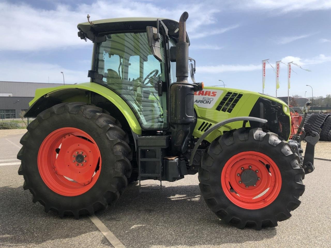 Traktor des Typs CLAAS arion 430 pdf avant, Gebrauchtmaschine in AILLAS (33 - GIRONDE) (Bild 4)