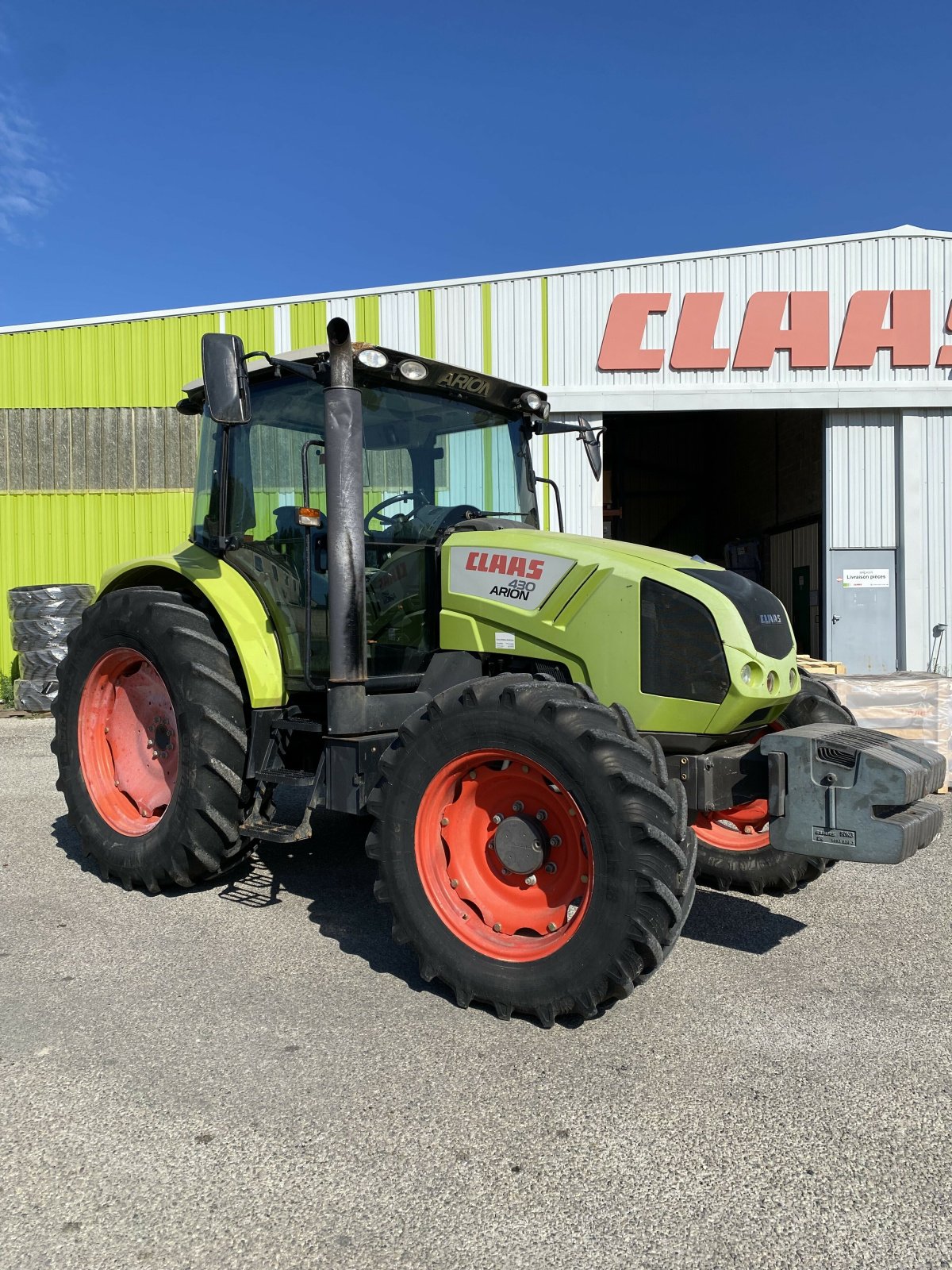 Traktor typu CLAAS ARION 430 QUADRISHIFT, Gebrauchtmaschine v SAINT ANDIOL (Obrázek 1)