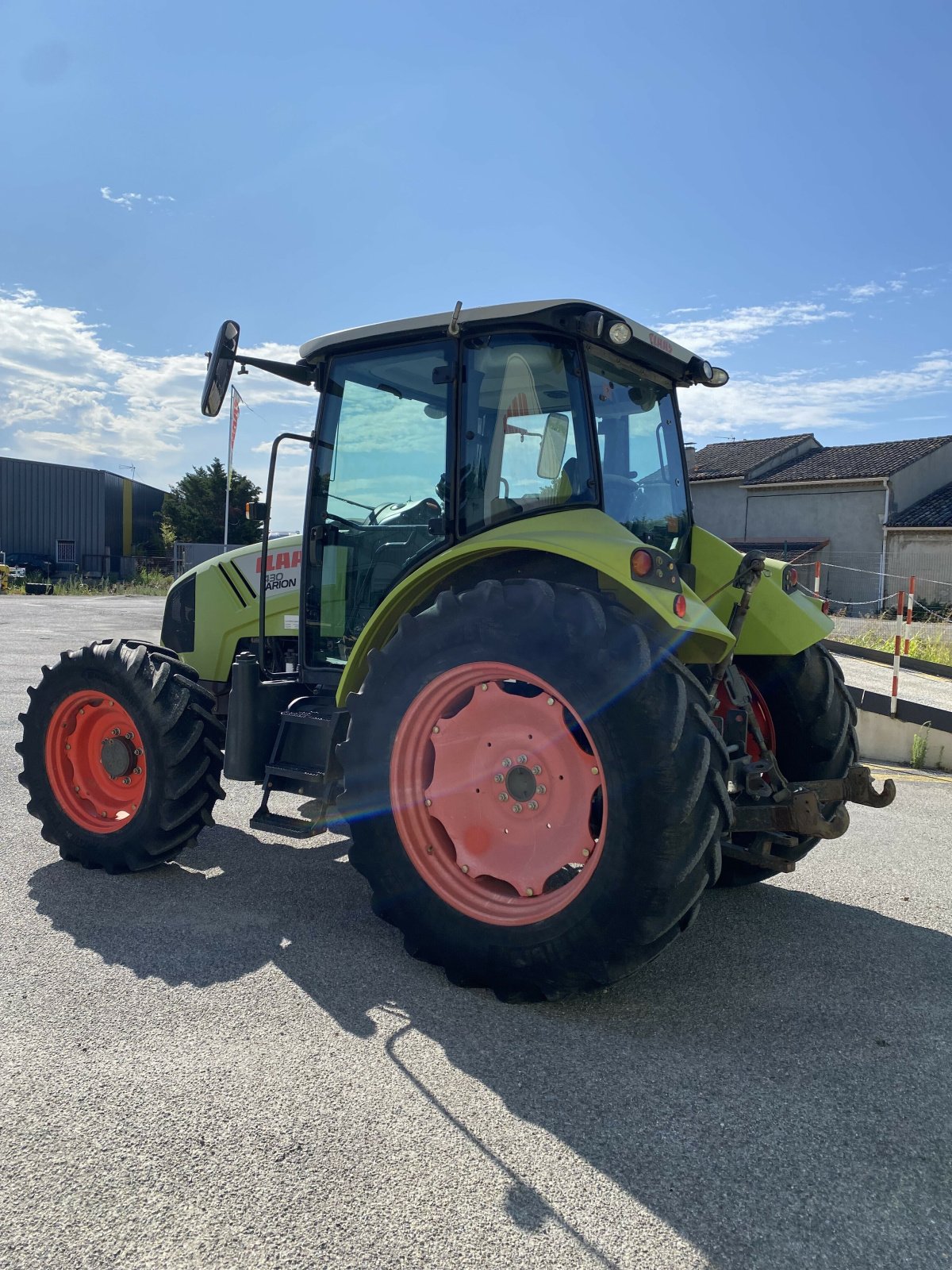 Traktor typu CLAAS ARION 430 QUADRISHIFT, Gebrauchtmaschine w SAINT ANDIOL (Zdjęcie 5)