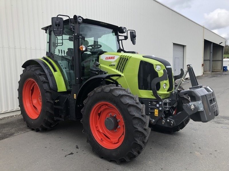 Traktor del tipo CLAAS ARION 430 STAGE V, Gebrauchtmaschine en Charnay-lès-macon (Imagen 1)