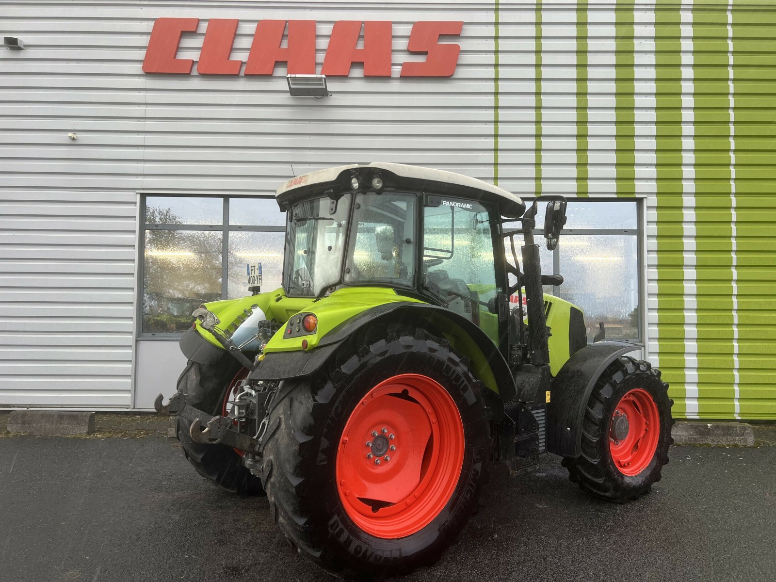 Traktor tipa CLAAS ARION 430 SUR MESURE, Gebrauchtmaschine u Gannat (Slika 8)