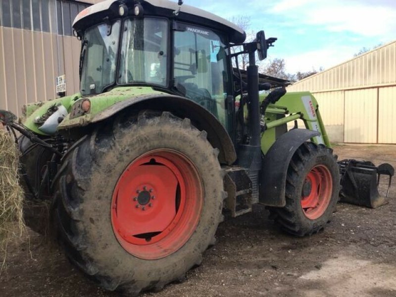 Traktor des Typs CLAAS ARION 430 T4, Gebrauchtmaschine in Paray-le-monial (Bild 3)