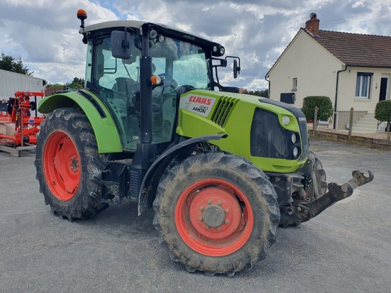 Traktor typu CLAAS ARION 430, Gebrauchtmaschine w PITHIVIERS Cedex (Zdjęcie 2)