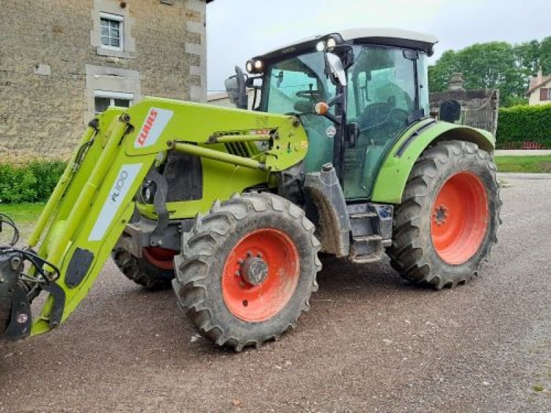 Traktor des Typs CLAAS ARION 430, Gebrauchtmaschine in VELAINES (Bild 1)