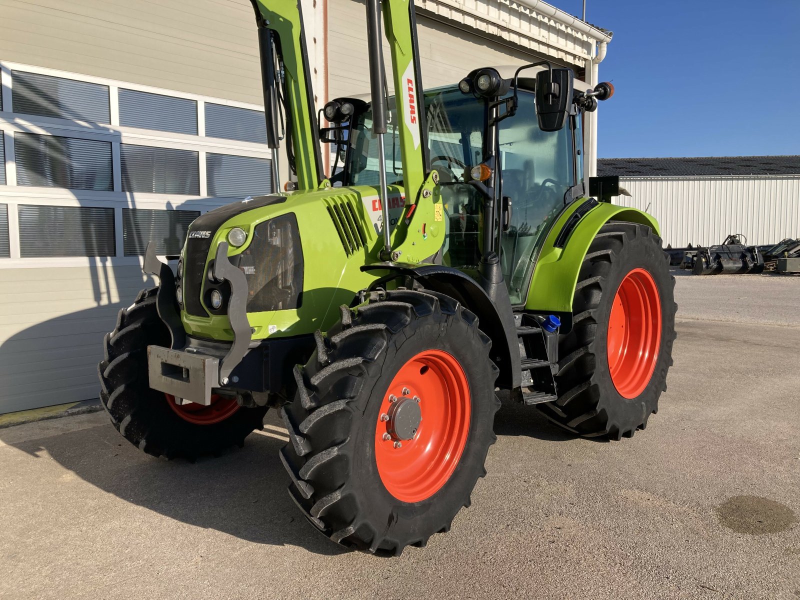 Traktor tip CLAAS ARION 430, Gebrauchtmaschine in LAIGNES (Poză 1)