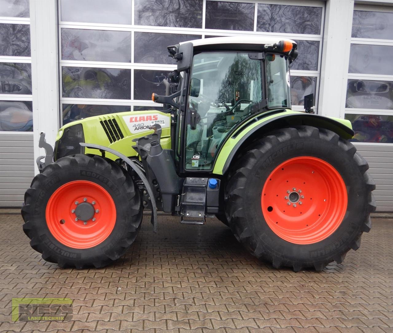 Traktor typu CLAAS ARION 440 CIS+ HEXASHIFT, Gebrauchtmaschine v Homberg (Ohm) - Maulbach (Obrázek 10)