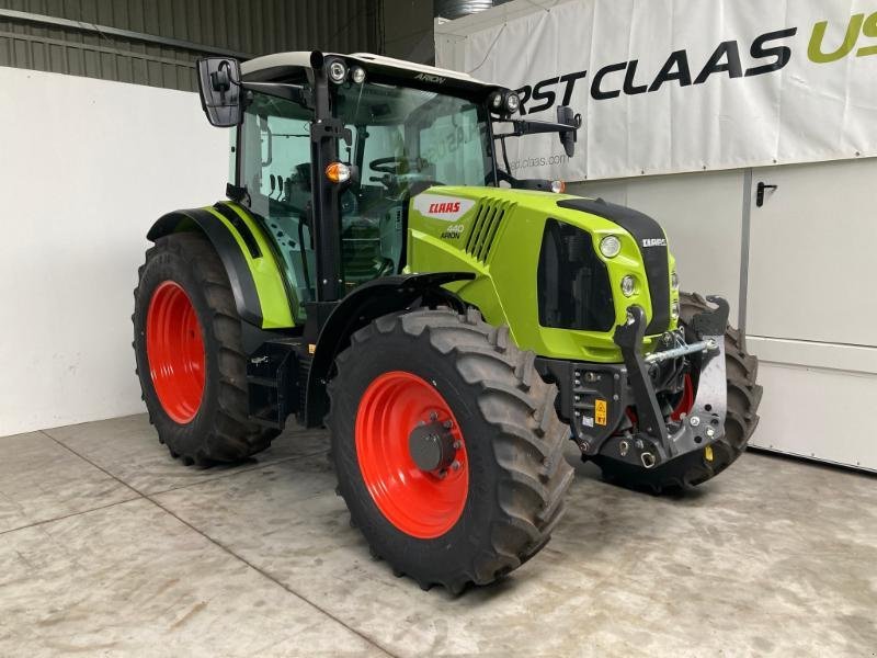 Traktor van het type CLAAS ARION 440 CIS, Gebrauchtmaschine in Molbergen (Foto 4)