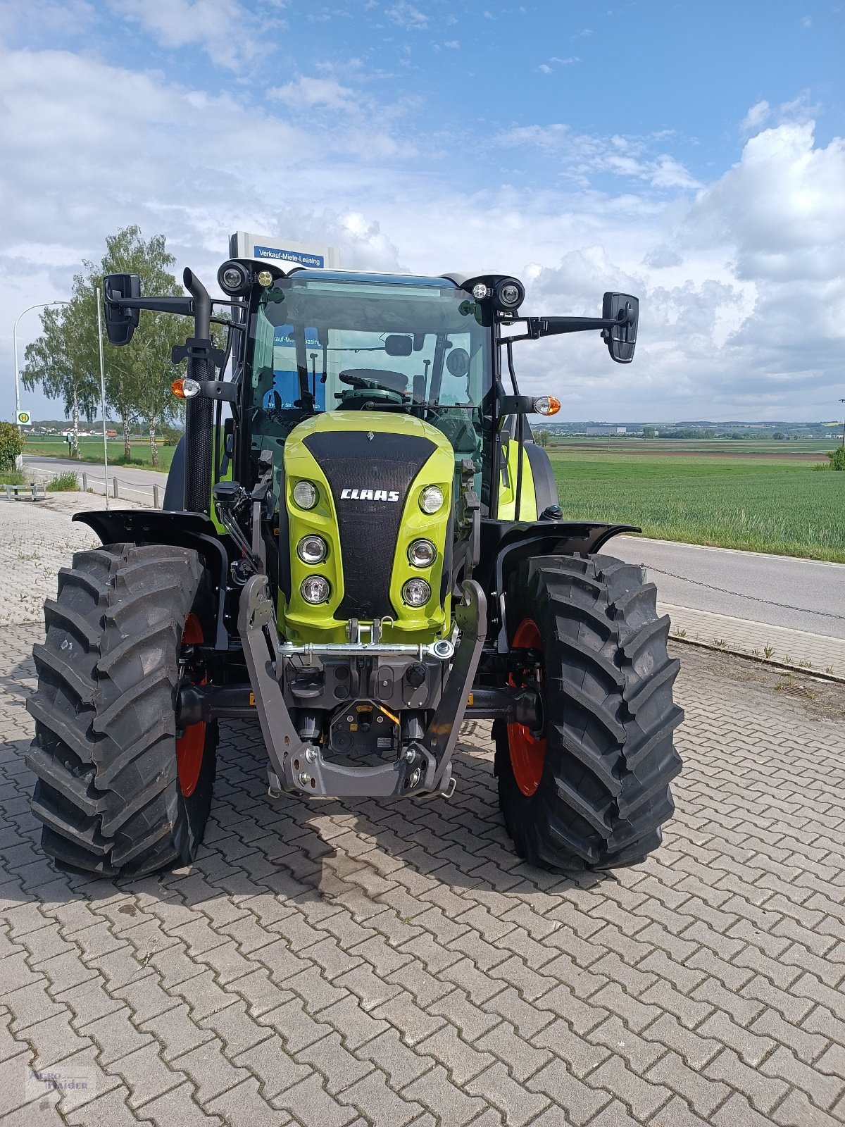 Traktor van het type CLAAS Arion 440 CIS, Gebrauchtmaschine in Moosthenning (Foto 2)