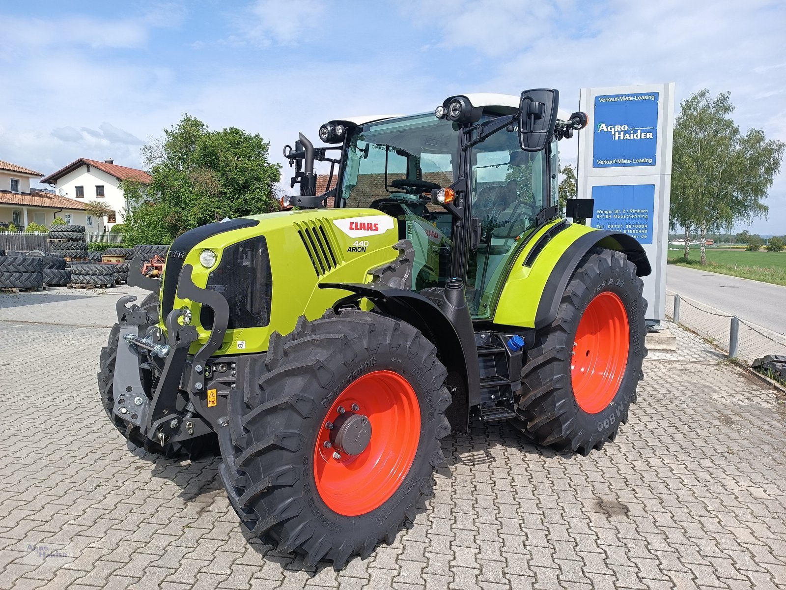 Traktor van het type CLAAS Arion 440 CIS, Gebrauchtmaschine in Moosthenning (Foto 4)