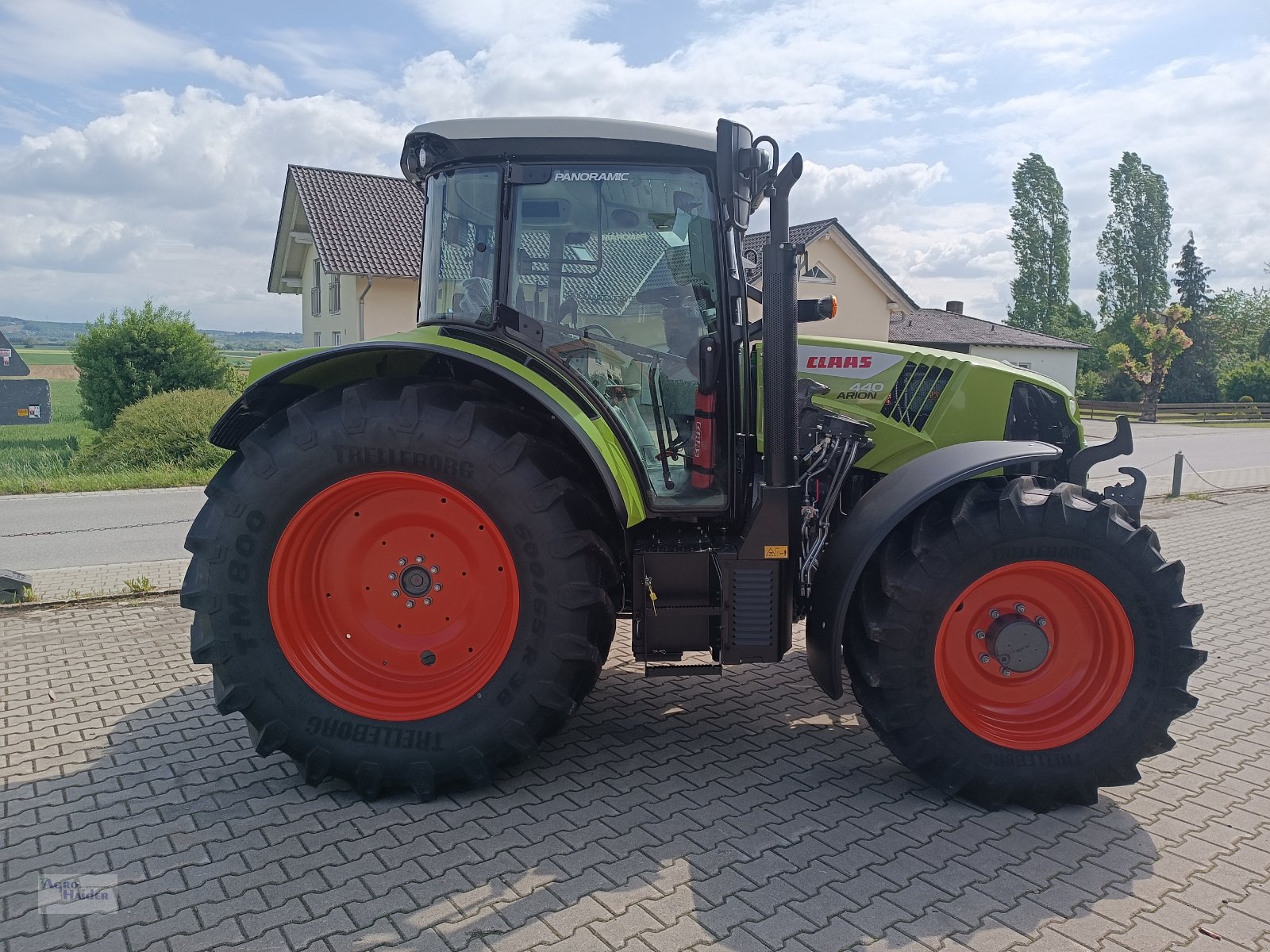 Traktor van het type CLAAS Arion 440 CIS, Gebrauchtmaschine in Moosthenning (Foto 7)