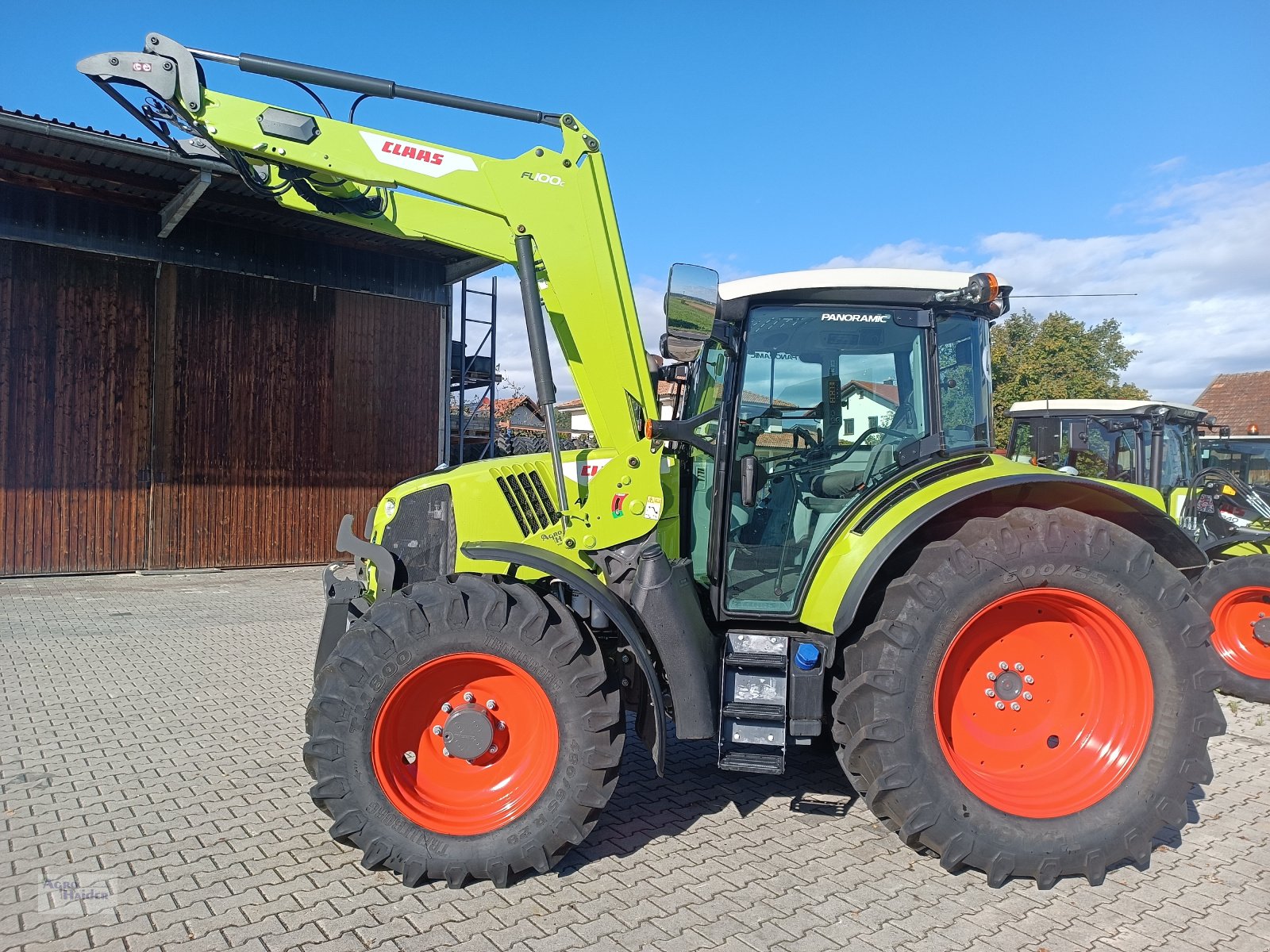 Traktor типа CLAAS Arion 440 CIS, Gebrauchtmaschine в Moosthenning (Фотография 4)