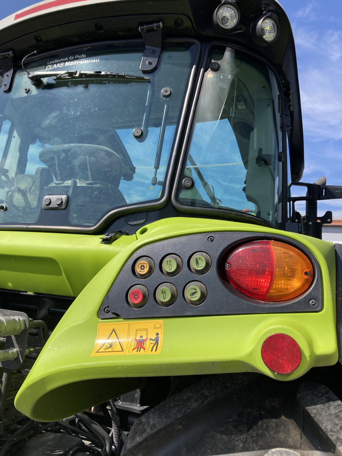 Traktor tip CLAAS Arion 440 CIS, Gebrauchtmaschine in Wülfershausen an der Saale (Poză 13)