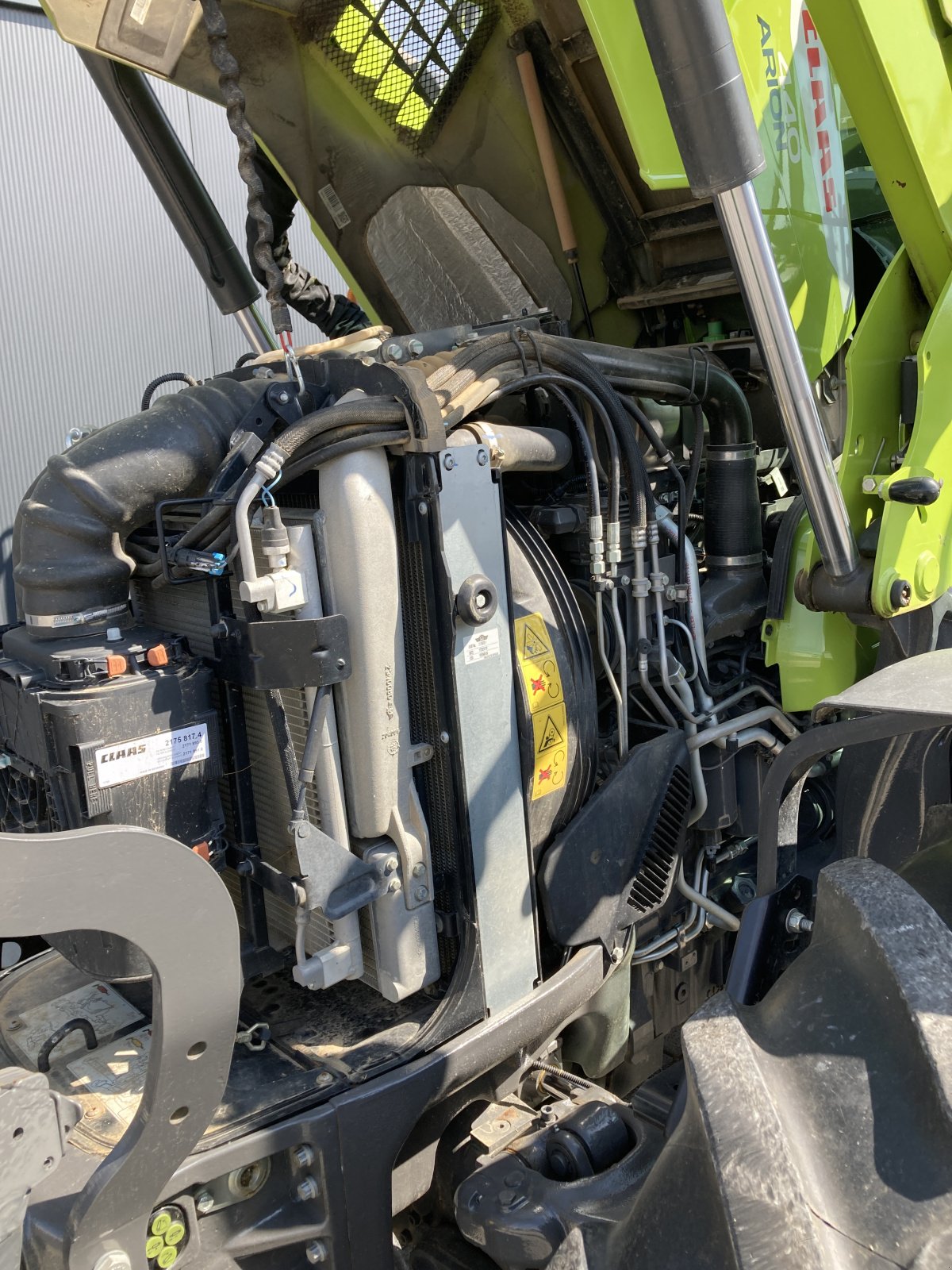 Traktor van het type CLAAS Arion 440 CIS, Gebrauchtmaschine in Wülfershausen an der Saale (Foto 20)