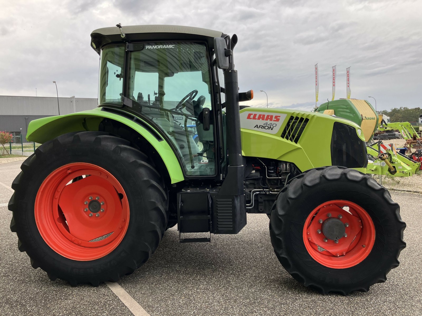 Traktor του τύπου CLAAS ARION 440 PROACTIV, Gebrauchtmaschine σε ailias (Φωτογραφία 5)