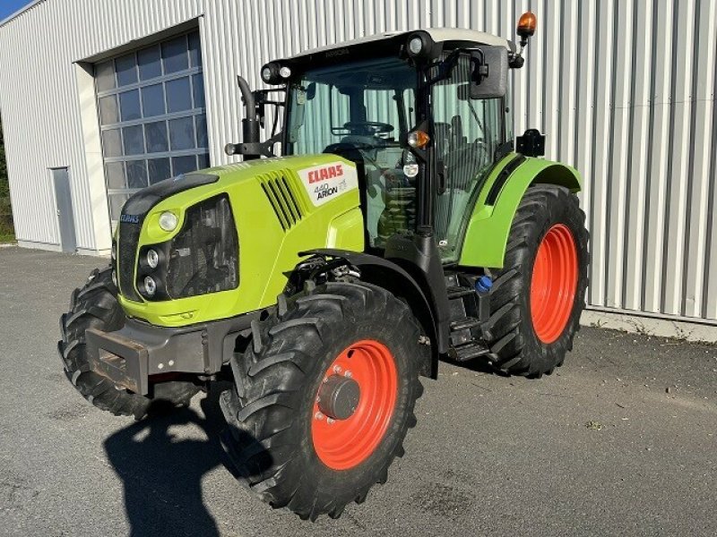 Traktor от тип CLAAS ARION 440 T4F, Gebrauchtmaschine в Paray-le-monial (Снимка 1)