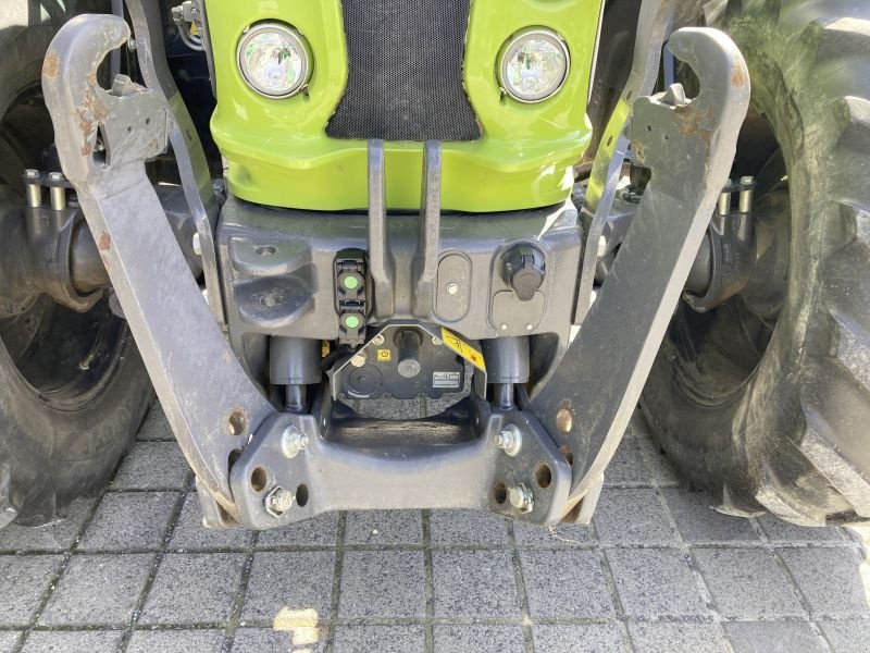 Traktor от тип CLAAS ARION 440, Gebrauchtmaschine в Wülfershausen an der Saale (Снимка 4)