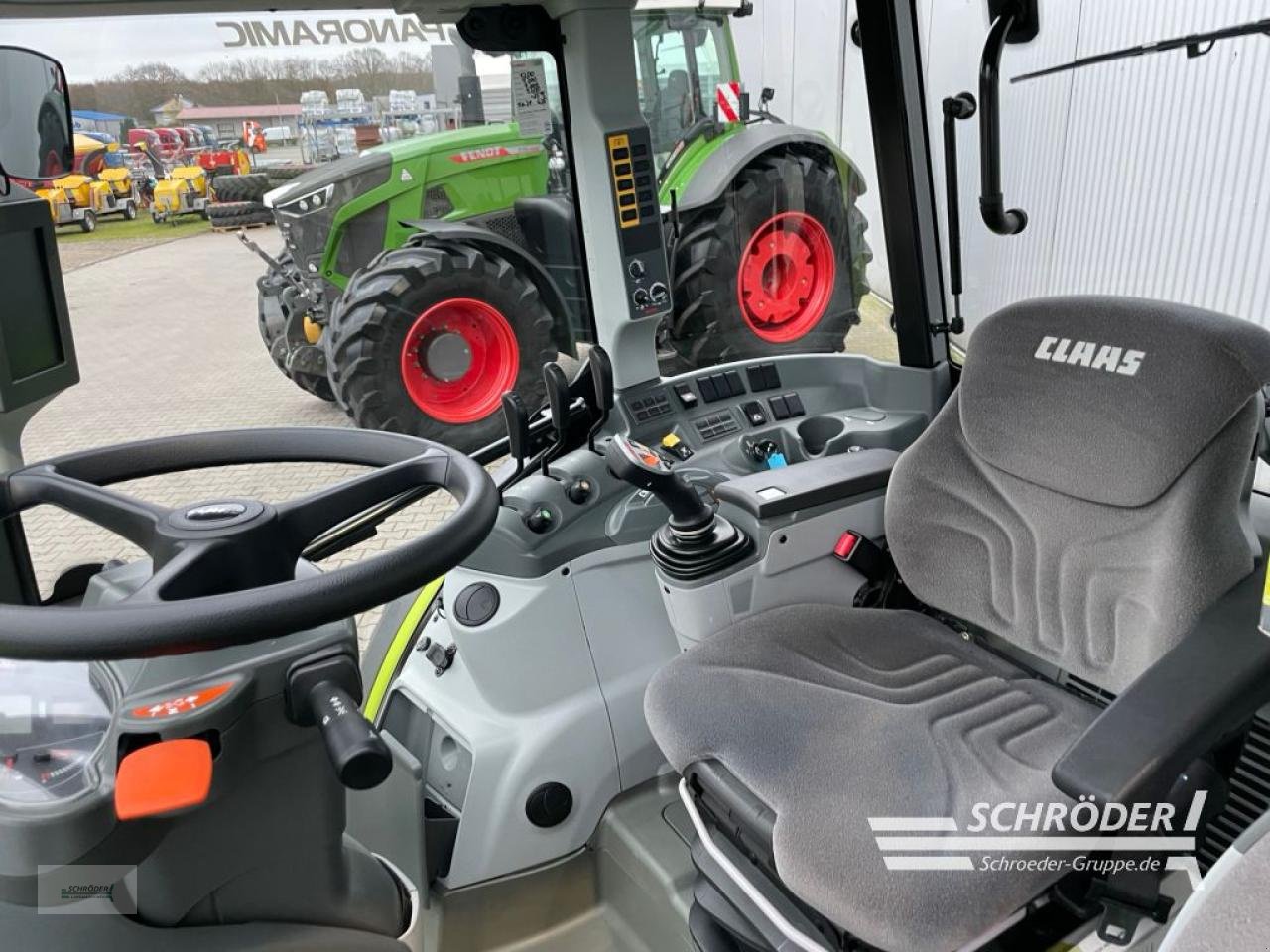 Traktor του τύπου CLAAS ARION 440, Gebrauchtmaschine σε Wildeshausen (Φωτογραφία 11)