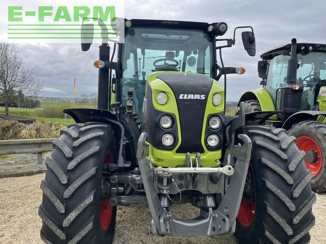 Traktor του τύπου CLAAS arion 450 (a53/500), Gebrauchtmaschine σε PONTIVY (56 - MORBIHAN) (Φωτογραφία 3)