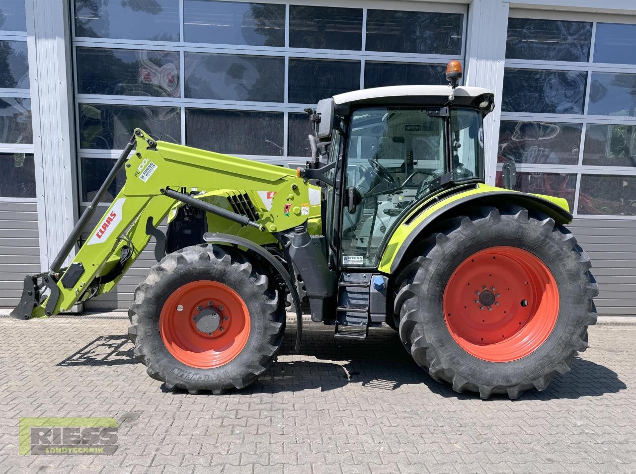 Traktor typu CLAAS ARION 450 CIS Panoramic A43, Gebrauchtmaschine w Homberg (Ohm) - Maulbach (Zdjęcie 9)