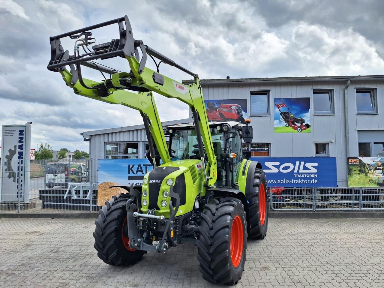 Traktor του τύπου CLAAS Arion 450 CIS, Gebrauchtmaschine σε Stuhr (Φωτογραφία 1)