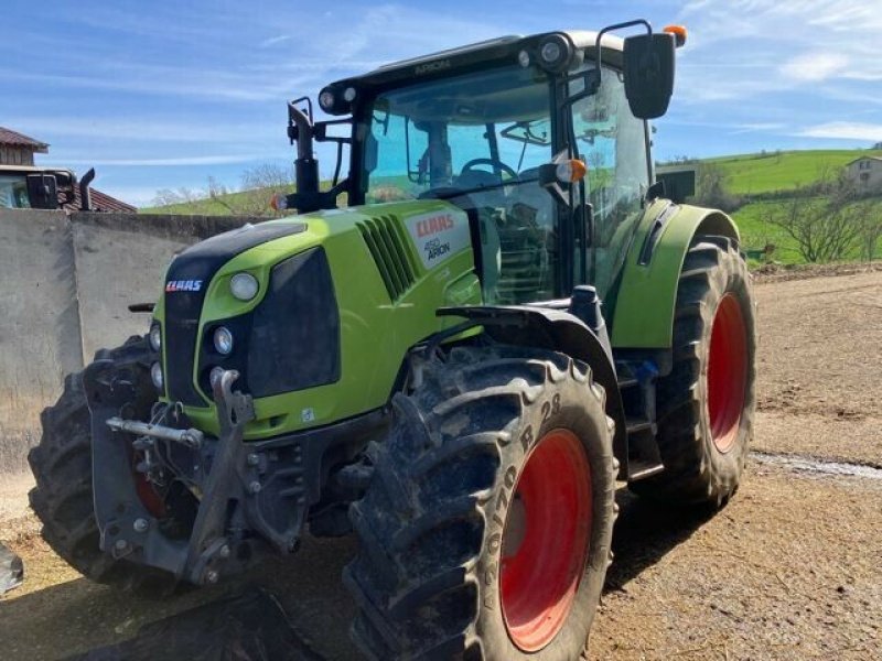 Traktor a típus CLAAS ARION 450 CONCEPT, Gebrauchtmaschine ekkor: Feurs