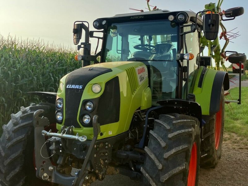 Traktor van het type CLAAS ARION 450 T4, Gebrauchtmaschine in CHEMINOT