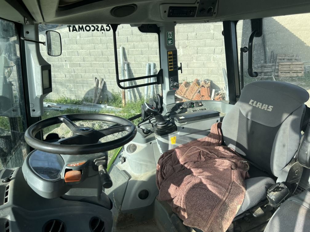 Traktor del tipo CLAAS ARION 450, Gebrauchtmaschine en Aubiet (Imagen 7)