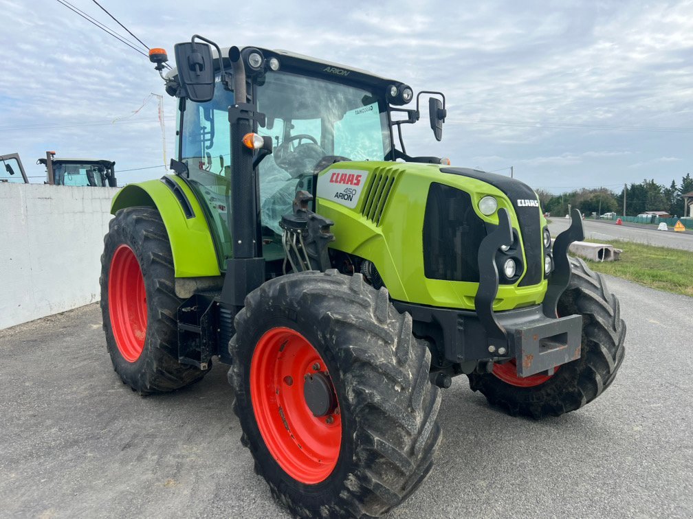 Traktor van het type CLAAS ARION 450, Gebrauchtmaschine in Aubiet (Foto 3)