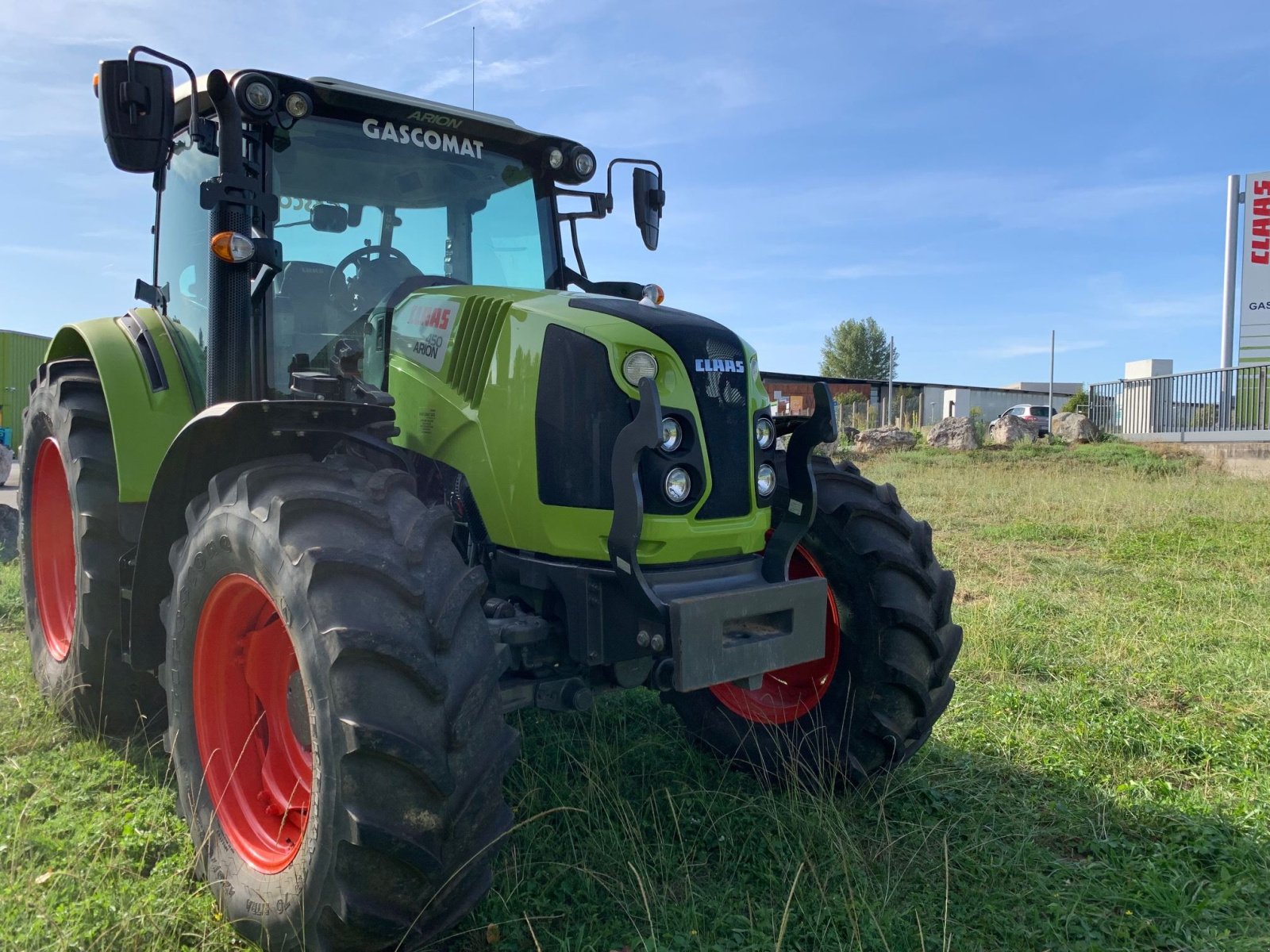 Traktor van het type CLAAS ARION 450, Gebrauchtmaschine in Aubiet (Foto 4)