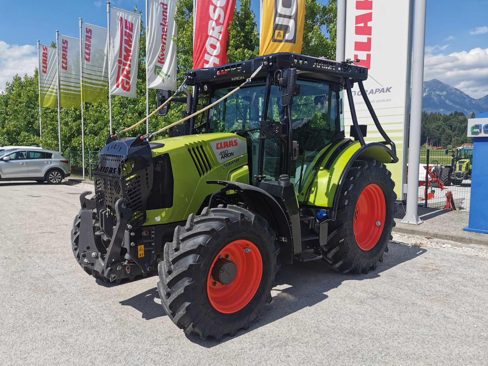 Traktor Türe ait CLAAS ARION 450, Gebrauchtmaschine içinde Naklo (resim 1)