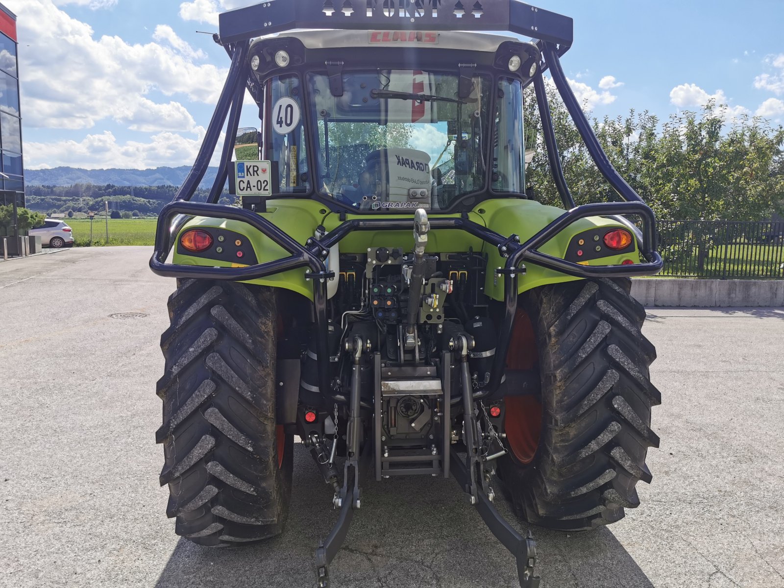 Traktor typu CLAAS ARION 450, Gebrauchtmaschine w Naklo (Zdjęcie 7)