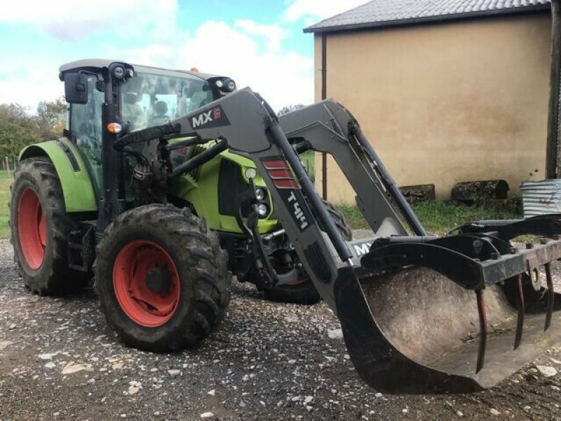 Traktor van het type CLAAS ARION 450, Gebrauchtmaschine in Charnay-lès-macon (Foto 2)