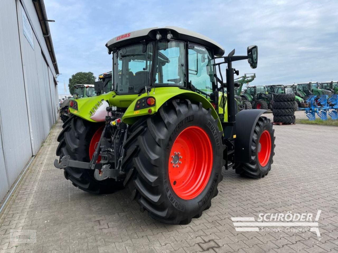 Traktor Türe ait CLAAS ARION 450, Gebrauchtmaschine içinde Wildeshausen (resim 3)